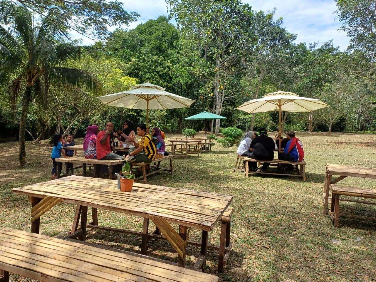 Lemuni Retreat & Training Centre - Kerling, Selangor Hotel Ngoại thất bức ảnh