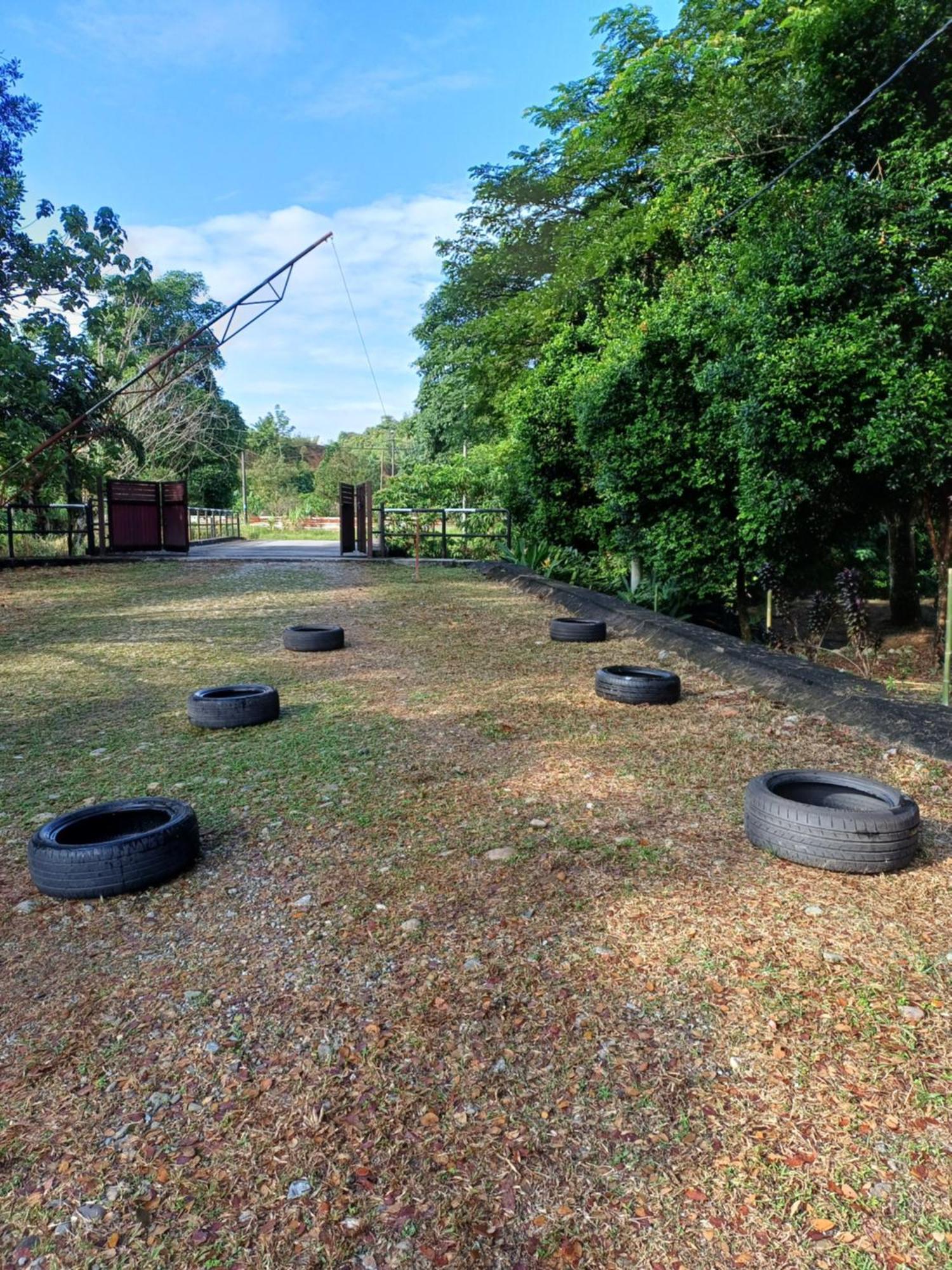 Lemuni Retreat & Training Centre - Kerling, Selangor Hotel Ngoại thất bức ảnh