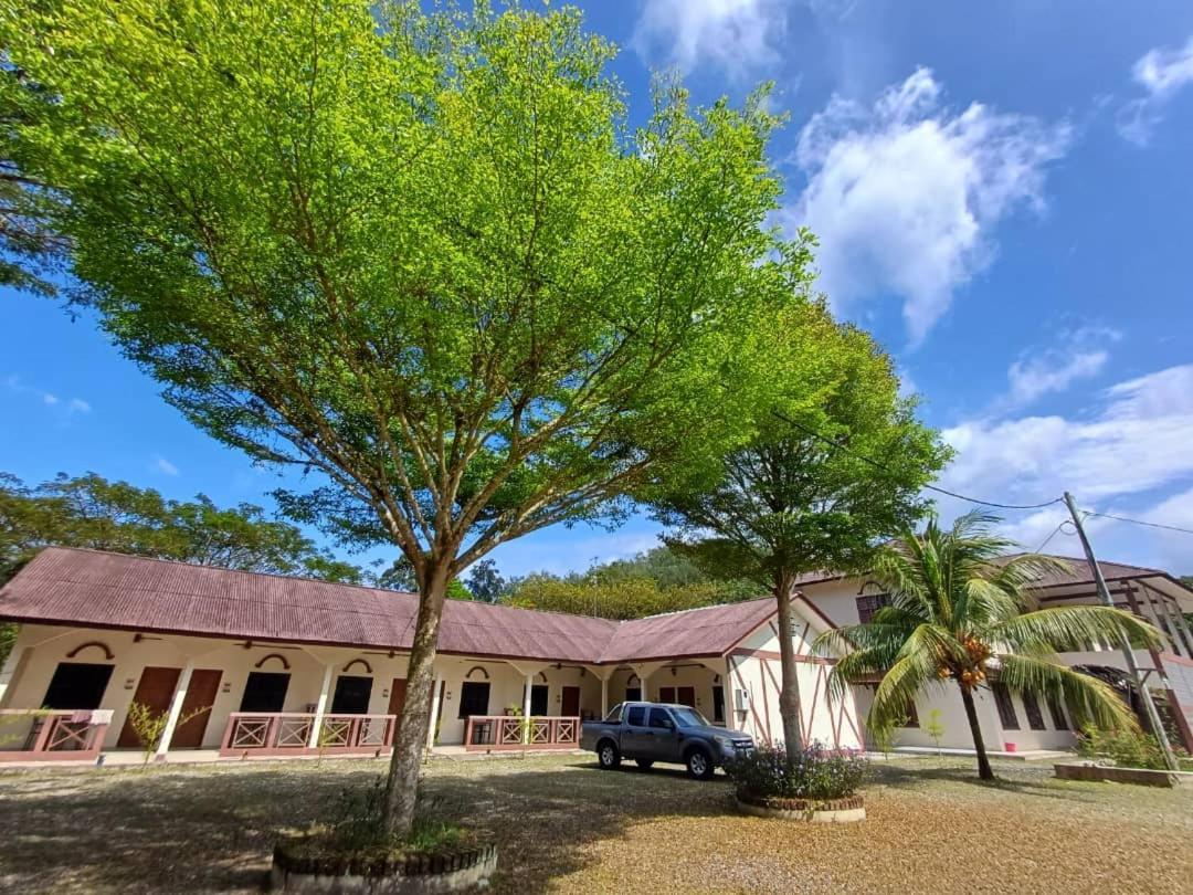 Lemuni Retreat & Training Centre - Kerling, Selangor Hotel Ngoại thất bức ảnh